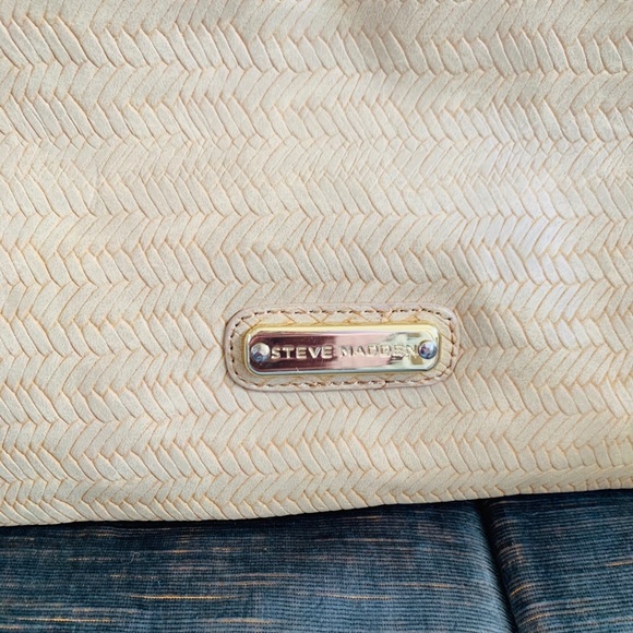 Steve Madden Fold-over Clutch - Picture 5 of 6